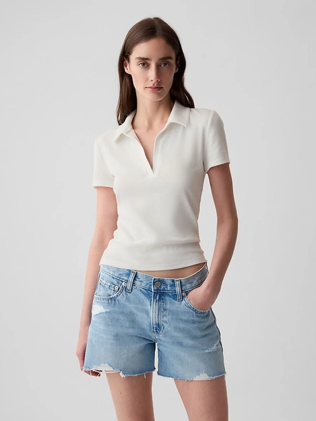 9 Must Have Gap T-Shirts For Every Occasion